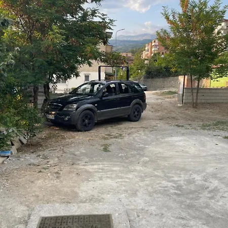 & Canyon - Modern Comfort